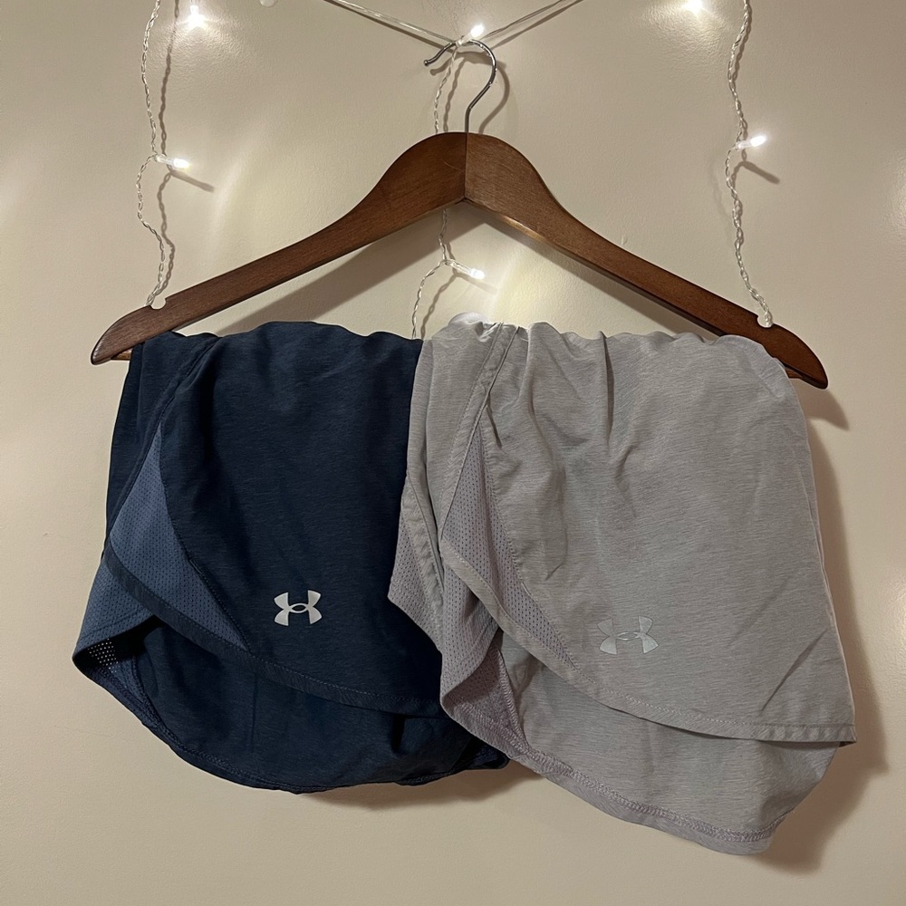 Pair of M Under Armour Loose Shorts